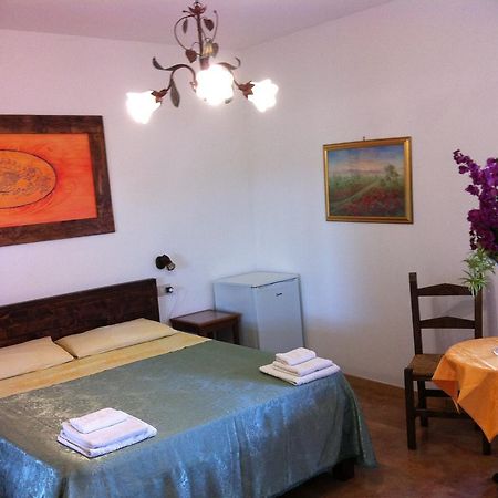 Agriturismo Agave 费尔蒂利亚 外观 照片